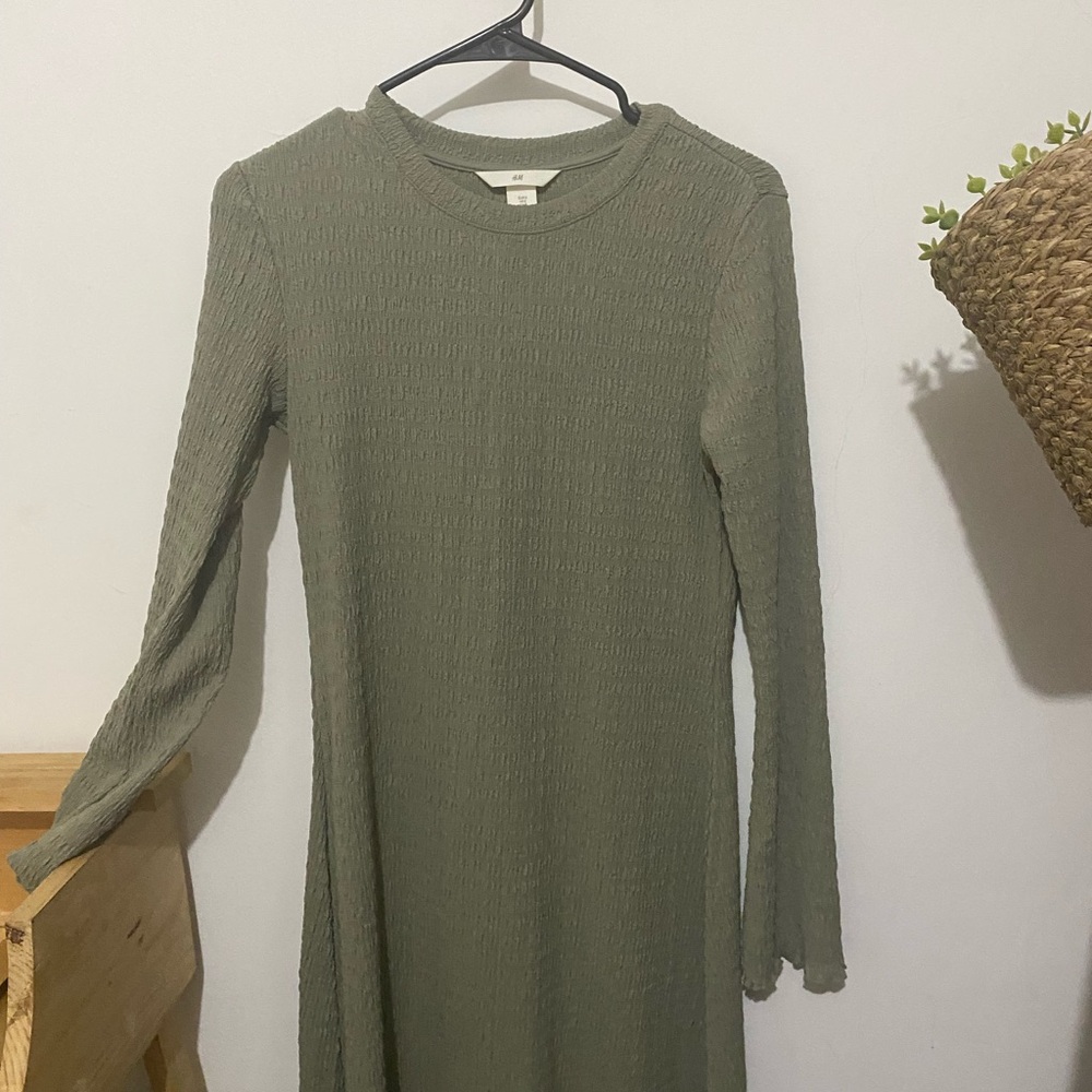H&M Sage Green Knit Top